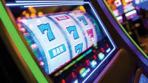 Tampilan room bingo online taro77 dengan kartu bingo dan sistem undian real-time